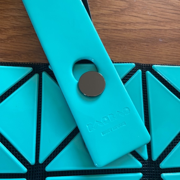 Mint Green Bao Bao Tote - Picture 2 of 5